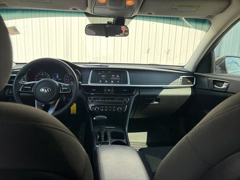 Used 2020 Kia Optima LX FWD image 12