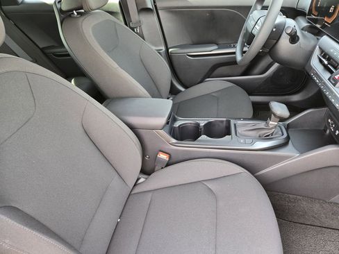New 2026 Kia K4 FWD image 10