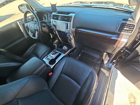 Used 2023 Toyota 4Runner Limited image 33
