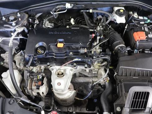 Used 2023 Honda HR-V LX image 22