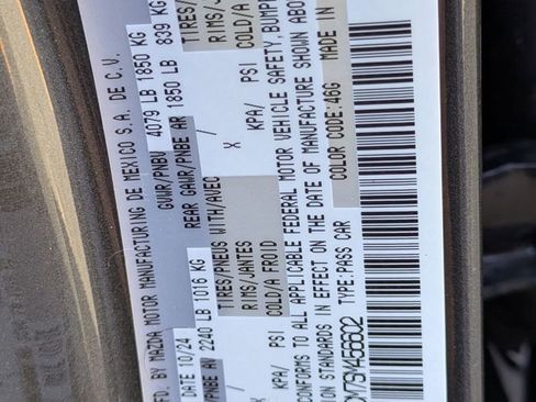 Used 2025 MAZDA MAZDA3 s image 34