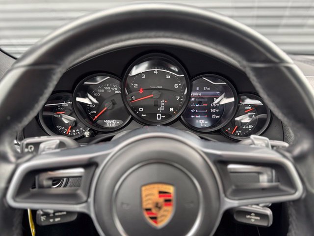 Used 2018 Porsche 911 Carrera RWD image 21