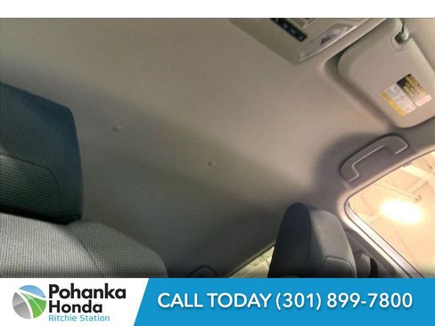 Used 2021 Toyota RAV4 LE image 28