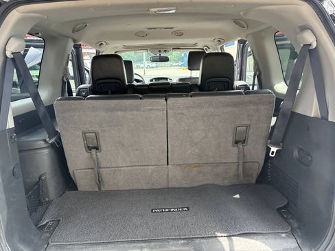 Used 2012 Nissan Pathfinder Silver AWD/4WD image 10