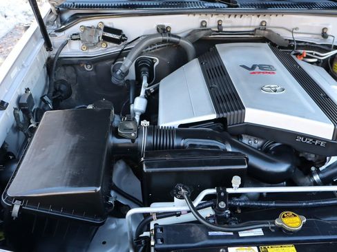 Used 1999 Toyota Land Cruiser image 40