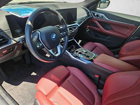 Used 2023 BMW i4 eDrive35 RWD image 10