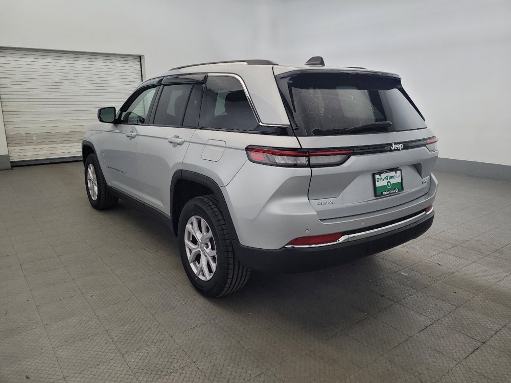 Used 2022 Jeep Grand Cherokee Limited AWD/4WD image 5