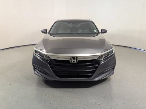 Used 2018 Honda Accord LX image 2