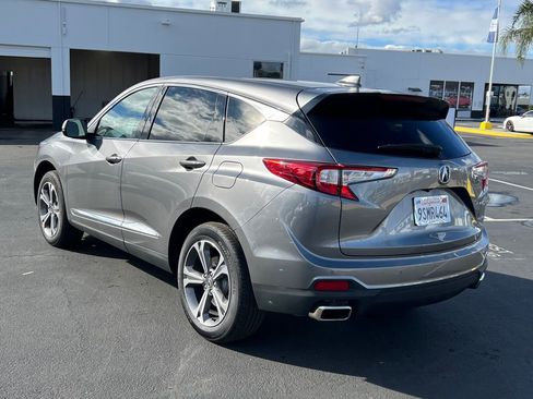 Certified 2025 Acura RDX w/ Technology Package image 9