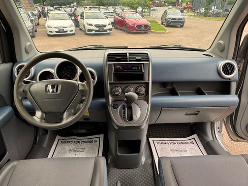 Used 2004 Honda Element LX image 13
