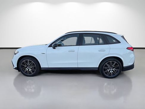 Used 2025 Mercedes-Benz GLC 43 AMG 4MATIC image 2
