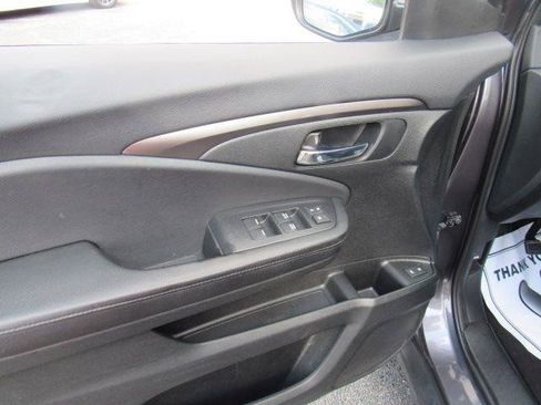 Used 2017 Honda Pilot EX-L image 25
