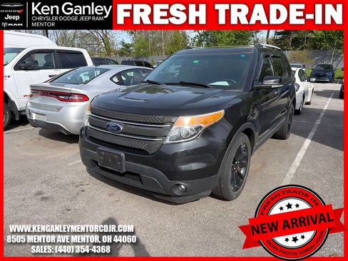 Used 2013 Ford Explorer XLT AWD/4WD image 3