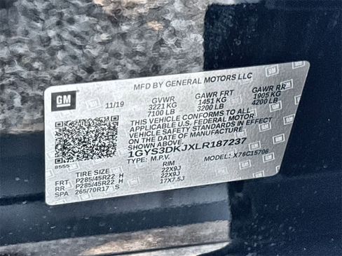 Used 2020 Cadillac Escalade Platinum image 27