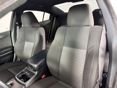 Used 2023 Dodge Charger SXT image 14