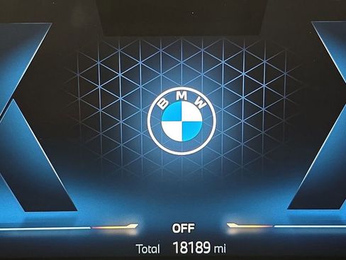 Certified 2024 BMW 530i xDrive w/ Premium Package image 16