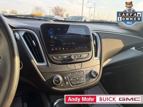 Used 2024 Chevrolet Malibu LT image 28