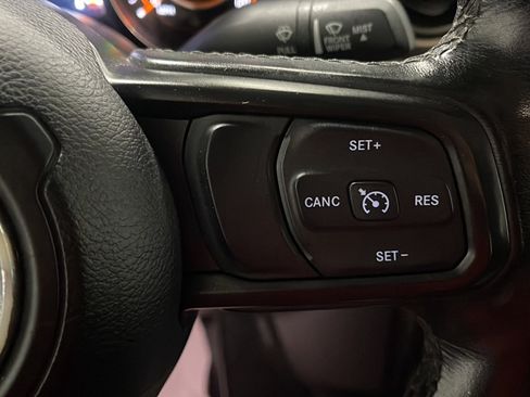Used 2020 Jeep Gladiator Sport w/ Quick Order Package 24S AWD/4WD image 7