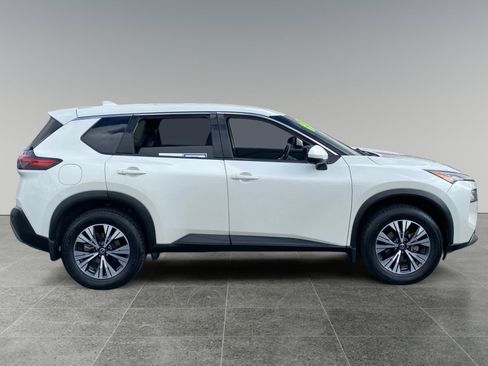 Used 2021 Nissan Rogue SV FWD image 6