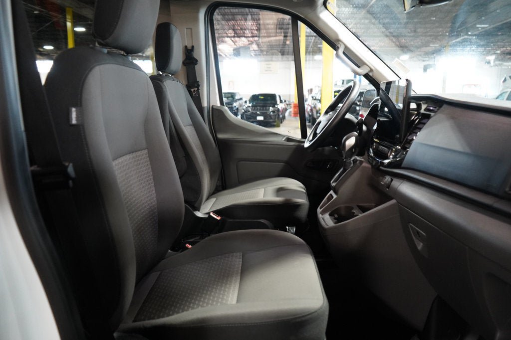 Used 2024 Ford Transit 350 XLT RWD image 20