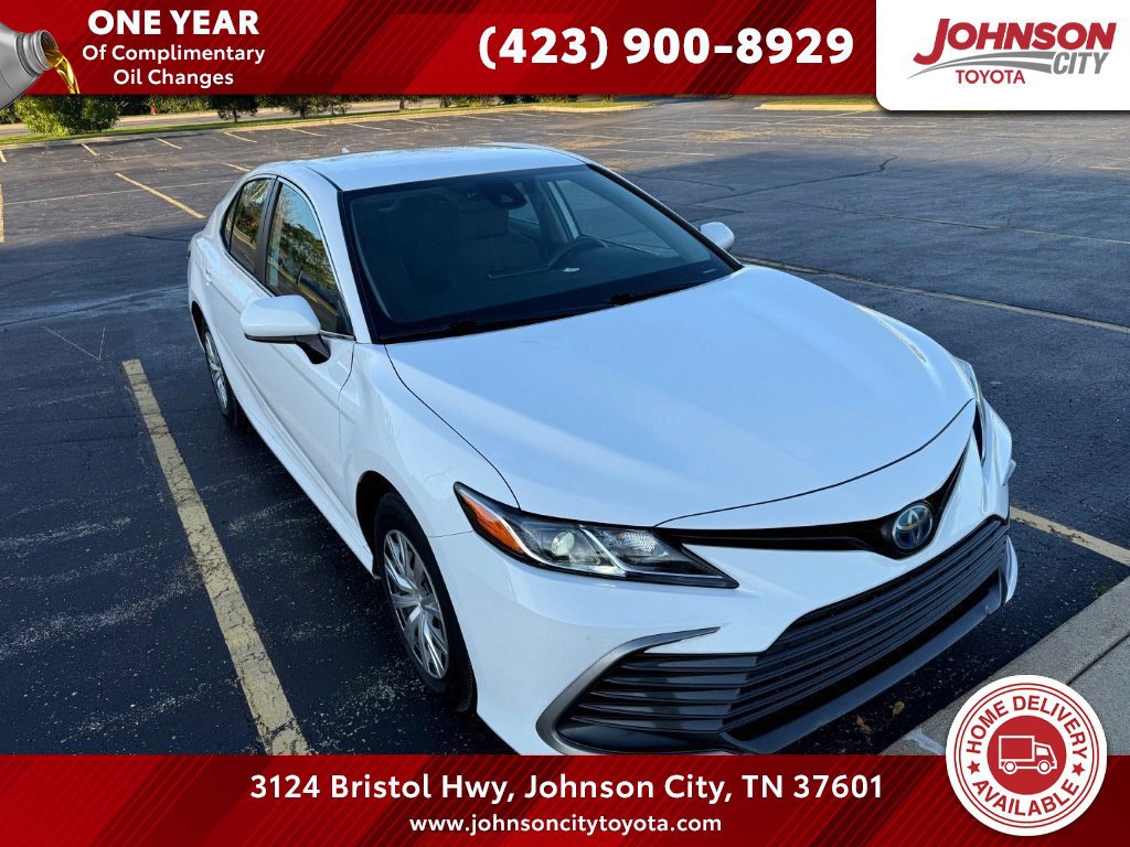 Used 2022 Toyota Camry LE FWD image 1