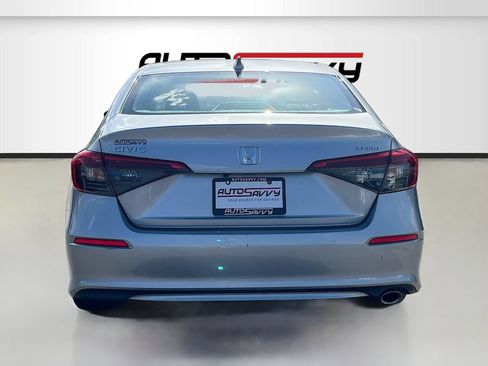 Used 2024 Honda Civic Sport image 6