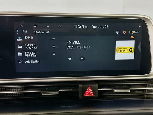 Used 2024 Hyundai Ioniq 6 SE RWD image 21