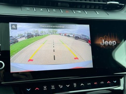 New 2026 Jeep Grand Cherokee L 4WD image 20