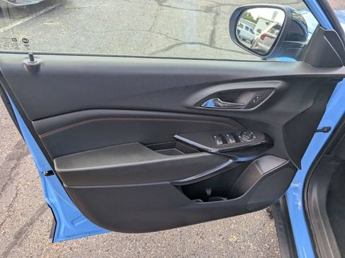 Used 2024 Chevrolet Trax RS FWD image 16