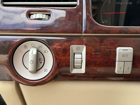 Used 2005 Lincoln Aviator 2WD image 10