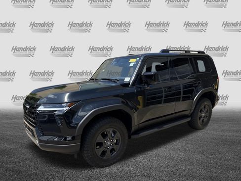 Used 2024 Lexus GX 550 AWD/4WD image 5