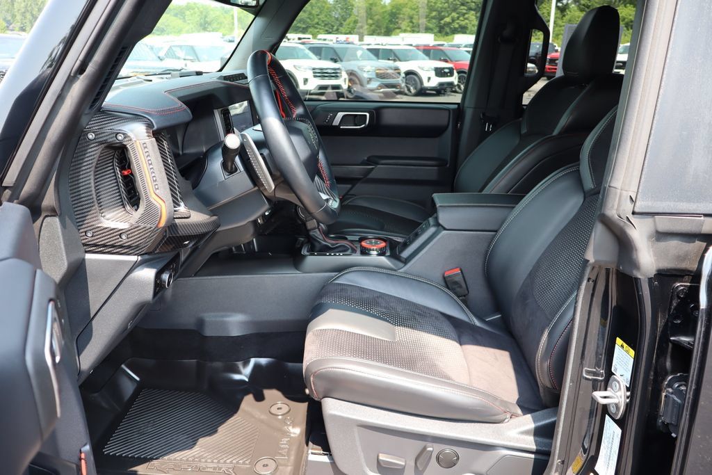 Used 2025 Ford Bronco Raptor w/ Interior Carbon Fiber Pack AWD/4WD image 28