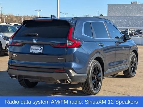 Used 2023 Honda CR-V Sport Touring image 3