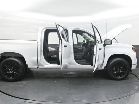 Used 2026 Chevrolet Silverado 1500 Custom AWD/4WD image 42