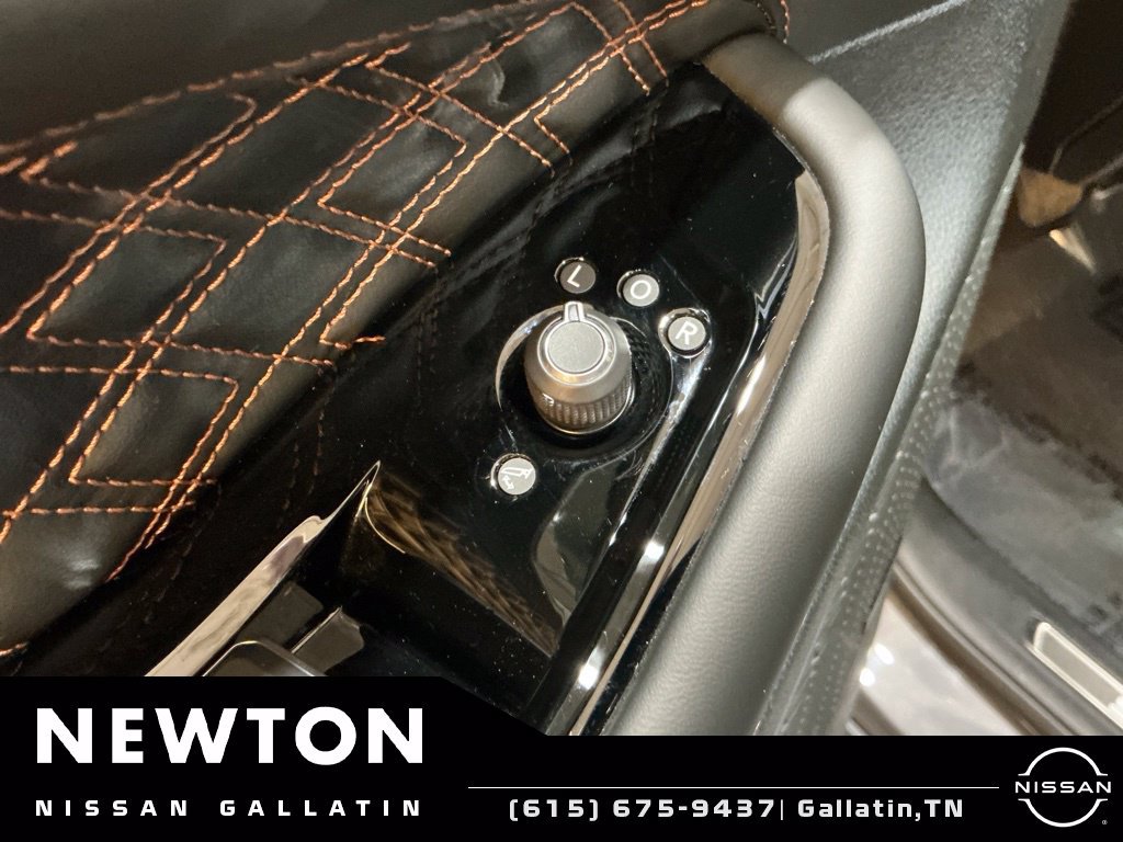 Used 2024 Jeep Grand Cherokee L Summit w/ High Altitude Package AWD/4WD image 74