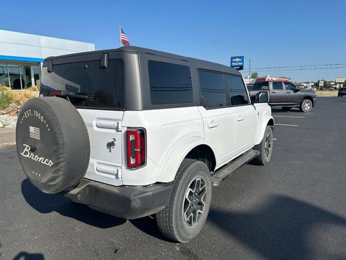 Used 2023 Ford Bronco Outer Banks AWD/4WD image 4