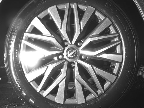 Used 2025 Nissan Altima 2.5 SV image 15