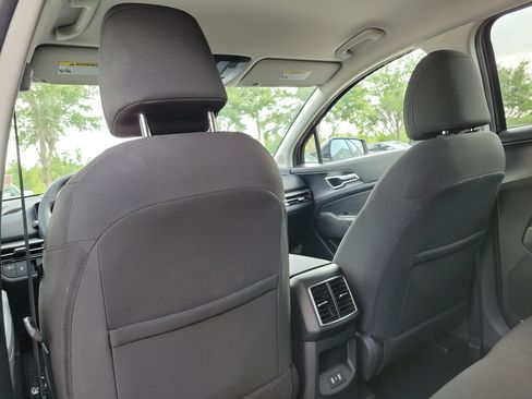 Used 2026 Kia Sportage LX FWD image 19