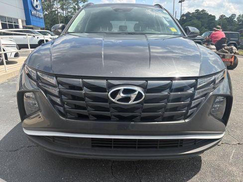 Used 2023 Hyundai Tucson SEL FWD image 6