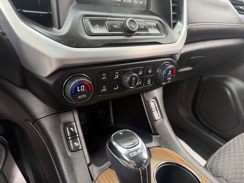 Used 2019 GMC Acadia SLE w/ Driver Alert Package I AWD/4WD image 32