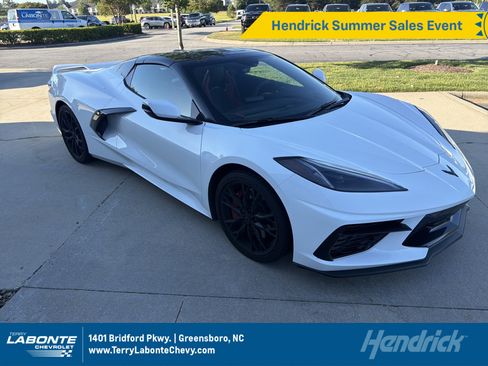 Used 2023 Chevrolet Corvette Stingray Preferred Conv w/ Z51 Performance Package RWD image 1