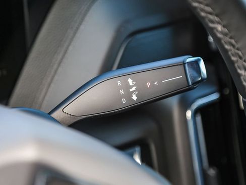 Used 2025 GMC Yukon XL Denali image 21