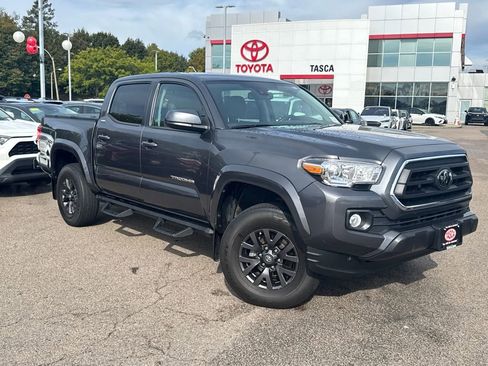 Used 2021 Toyota Tacoma SR5 image 1