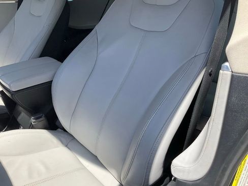Used 2014 Tesla Model S P85 RWD image 17