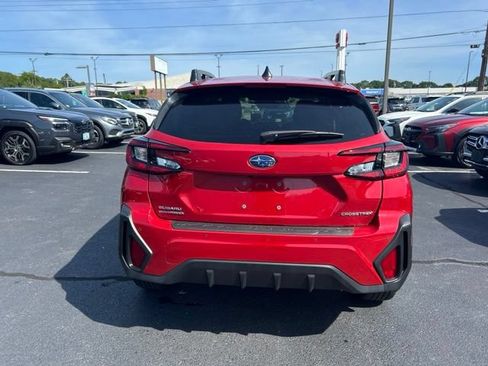 Used 2025 Subaru Crosstrek 2.5i Limited AWD/4WD image 5