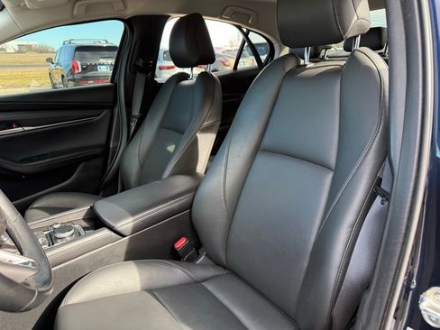 Used 2025 MAZDA MAZDA3 s image 10