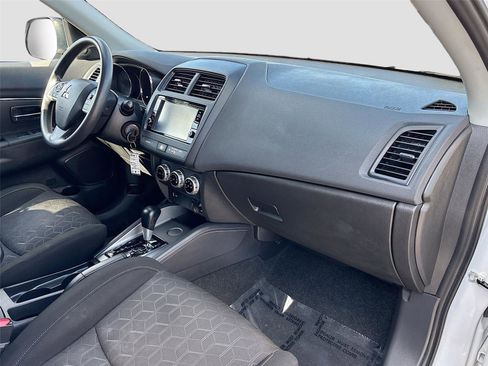 Used 2022 Mitsubishi Outlander Sport ES image 24