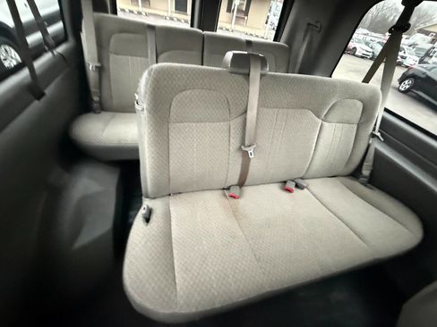 Used 2019 Chevrolet Express 3500 LS image 13