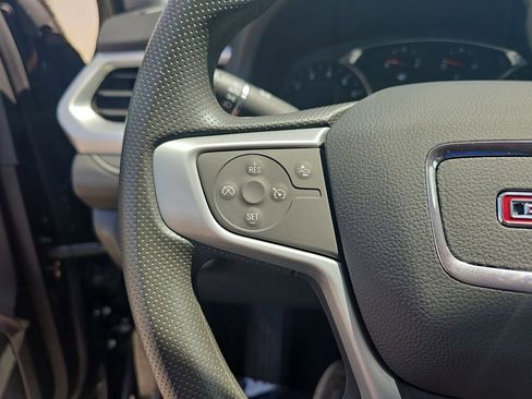 Used 2022 GMC Acadia SLE w/ Driver Convenience Package AWD/4WD image 23
