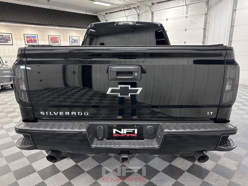 Used 2017 Chevrolet Silverado 1500 LT w/ All Star Edition AWD/4WD image 9